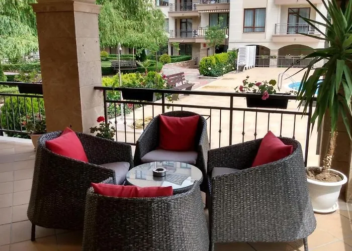 Apartamento Charming In Sorrento Sole Mare Sveti Vlas