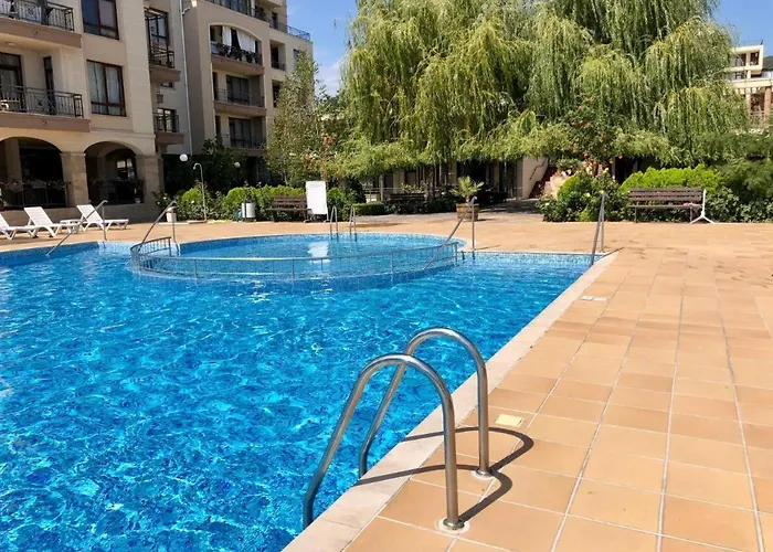 Charming In Sorrento Sole Mare Apartamento Sveti Vlas